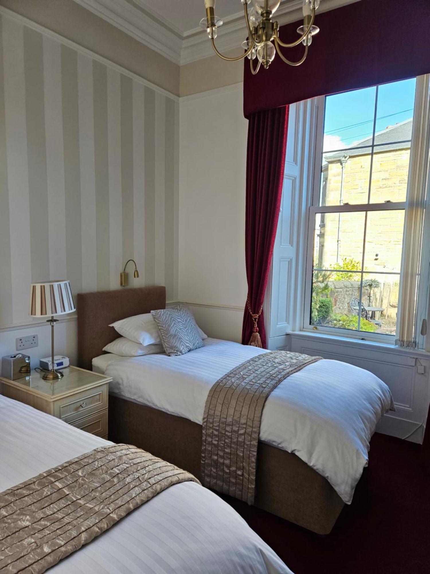 Highfield Guest House Edinburgh Buitenkant foto